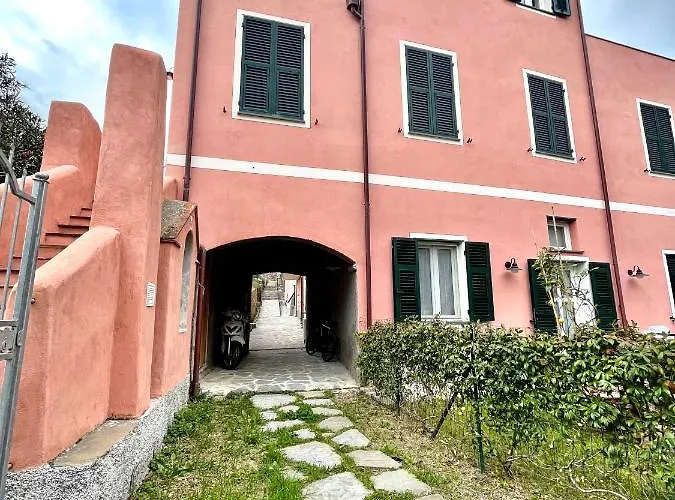 La Casa Di Angelica Apartment *